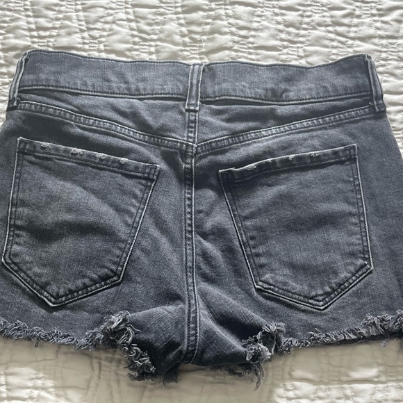 Old Navy Gray Jean Shorts Distressed Frayed Hem - Picture 3 of 7